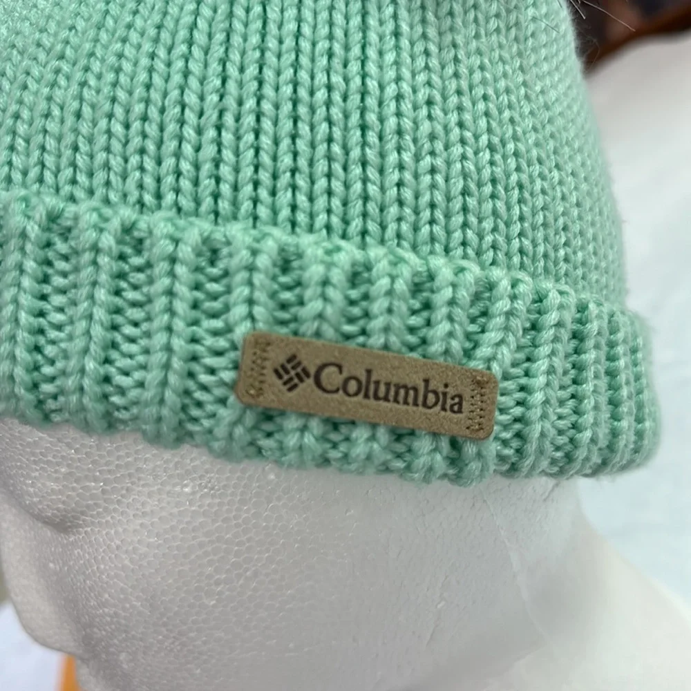 Columbia Mint Green Child’s Knit Acrylic Winter Hat w/Faux Fur OS New